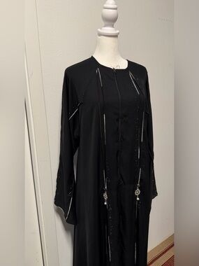 Black Open Front Abaya Kaftan Overlay Size 58 Rhinestone Detail Maxi Duster